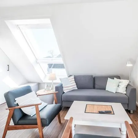 Weisses Haus, App 11